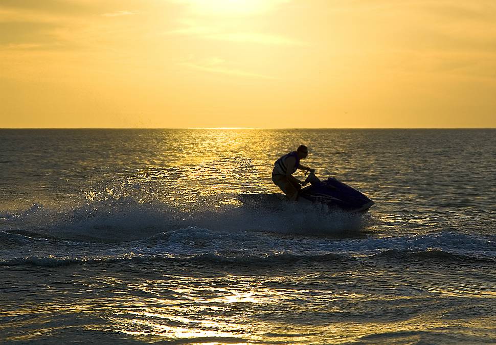 xtreme laughlin jet ski rentals