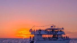 Pure Naples Sunshine Sunset Cruise